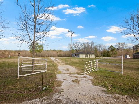 Tiny photo for 338 N County Road 3010, Mount Pleasant, TX 75455 (MLS # 21197738)