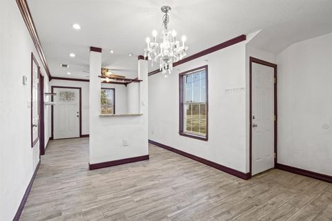 Tiny photo for 338 N County Road 3010, Mount Pleasant, TX 75455 (MLS # 21197738)