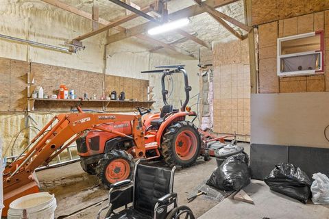 Tiny photo for 338 N County Road 3010, Mount Pleasant, TX 75455 (MLS # 21197738)