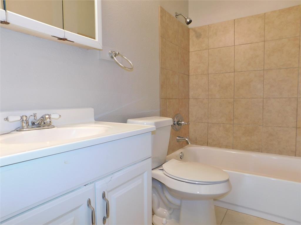 Westlake Park 1 - Residential Lease