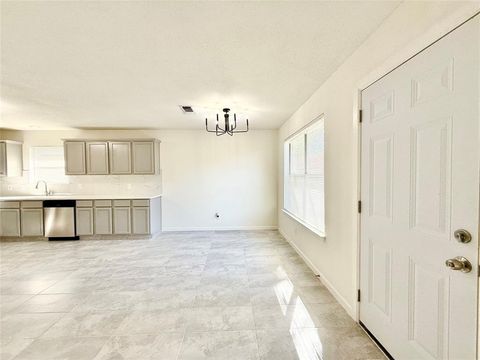 Tiny photo for 6716 Valley Branch Drive, Arlington, TX 76001 (MLS # 21099858)