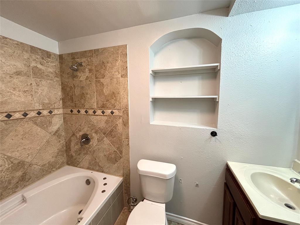 Ridgecrest Village - Residential Lease