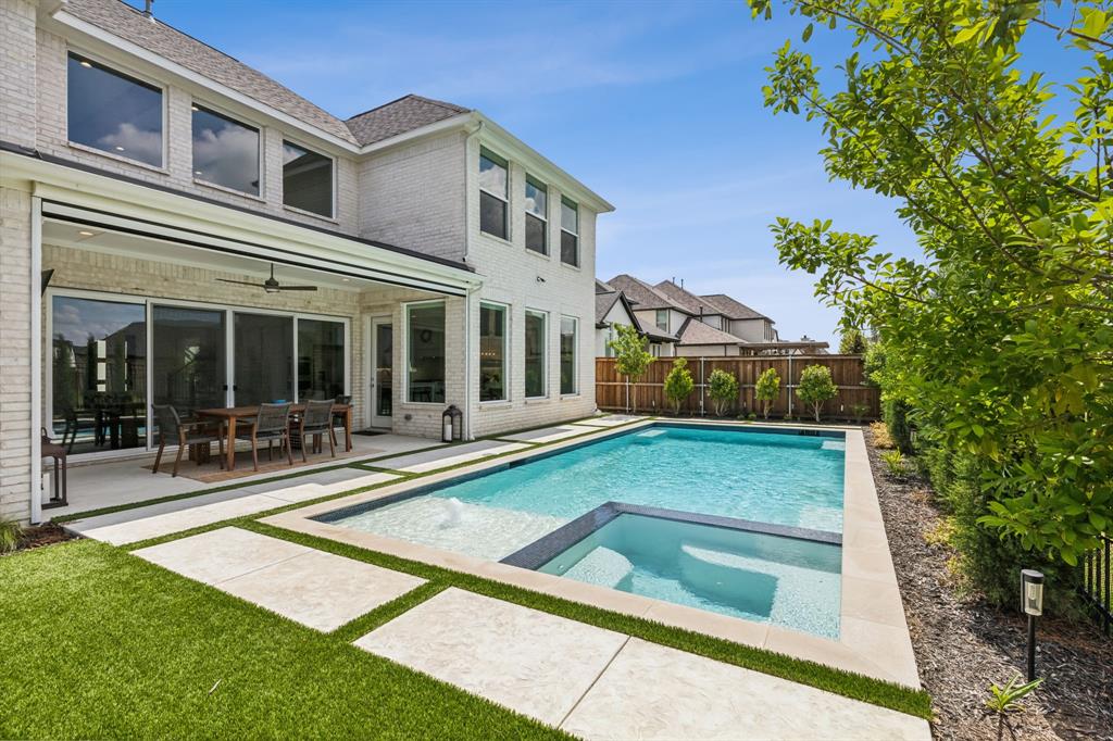 Edgestone At Legacy South Phas - Residential