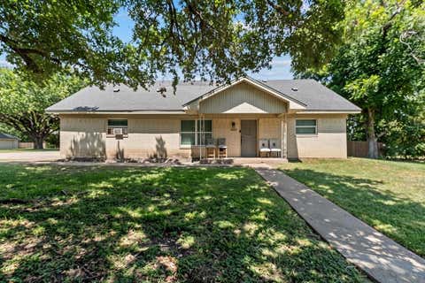 Photo of 3409 Kenwood Street, Waco, TX 76706 (MLS # 21347601)