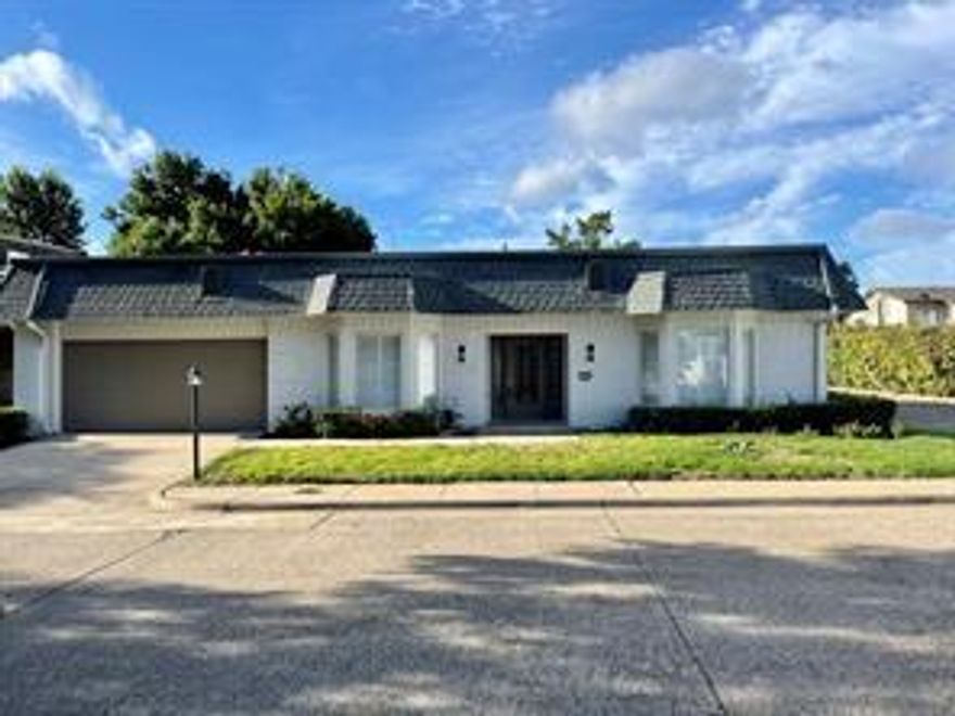 Newly renovated one story, low maintenance townhome with 3 bedrooms and 3 and a half baths. Located in Town House Villa community, featuring a community pool, landscaped greenbelt with lots of mature shade trees and gazebo. Open kitchen and living room with fireplace and vaulted ceiling, enclosed living area or office that could be converted to a 4th bedroom. Master bedroom includes a fireplace, 2 separate bathrooms, vanities, sinks and walk in closets. Home also includes oversized 2 car garage, cedar closet, laundry room and private patio in back for entertaining. Great location in a desirable neighborhood in North Dallas. Easy access to everything in North Dallas and perfect spot for all private schools.