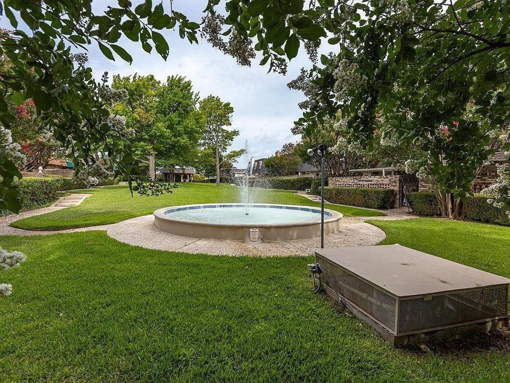 Town House Villa - Residential Lease