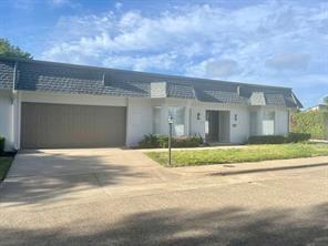 Town House Villa - Residential Lease