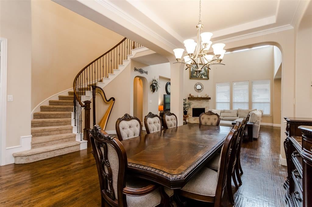 2545 Lakebend Drive