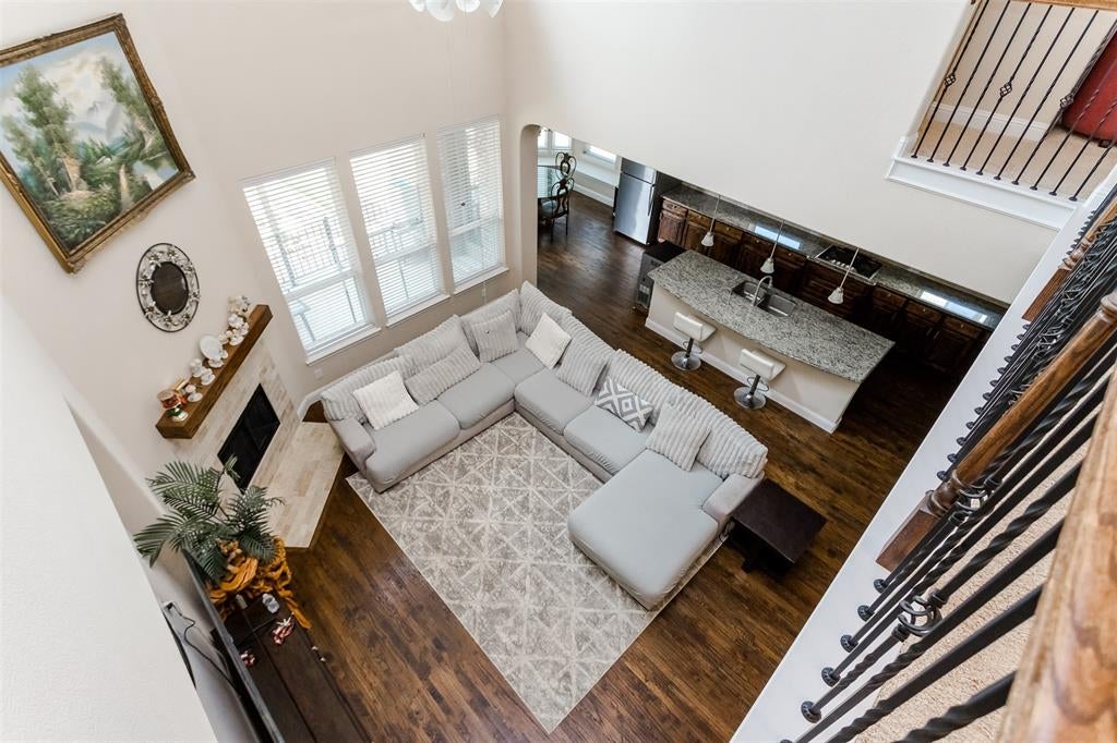 2545 Lakebend Drive
