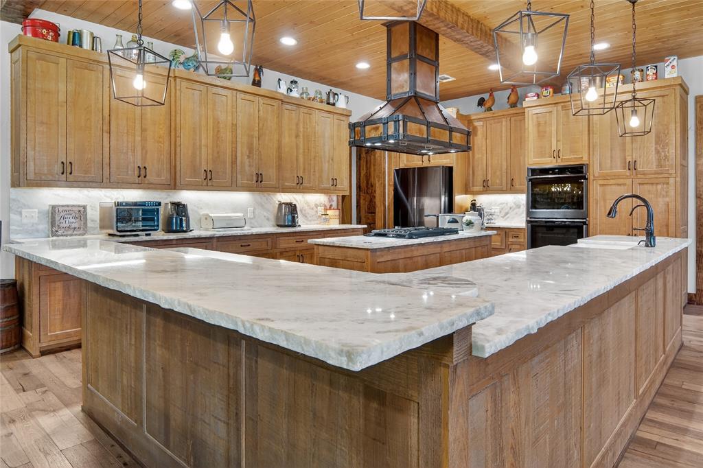 NA - Commercial Sale