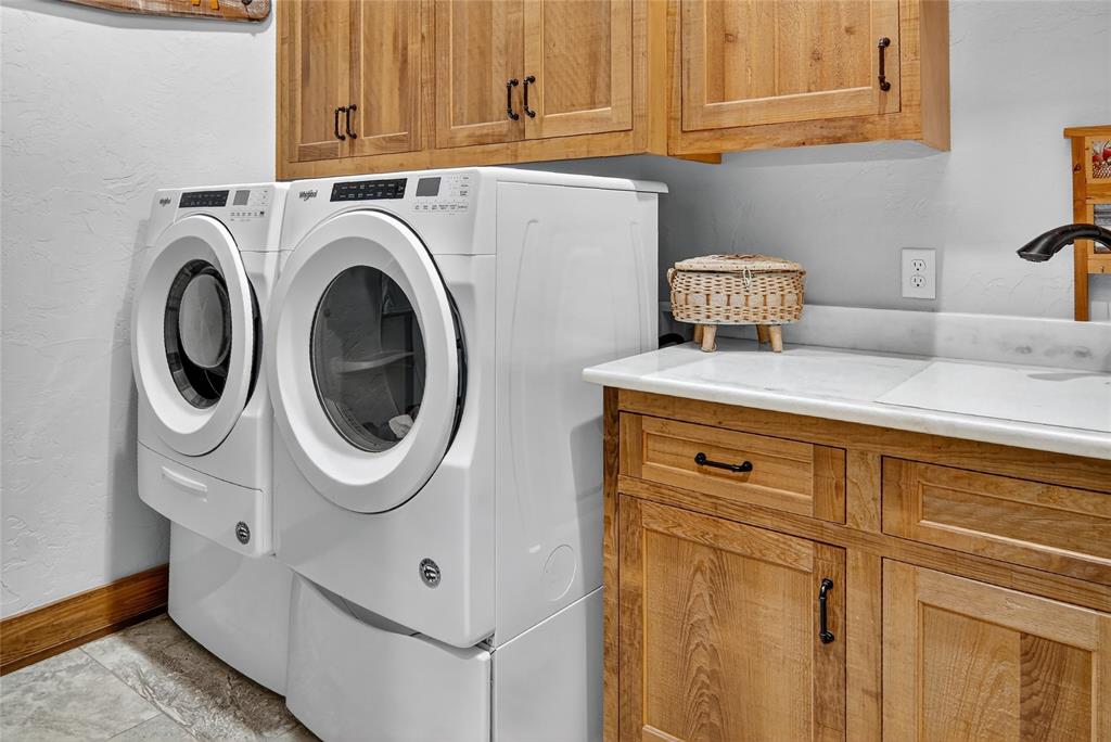 NA - Commercial Sale