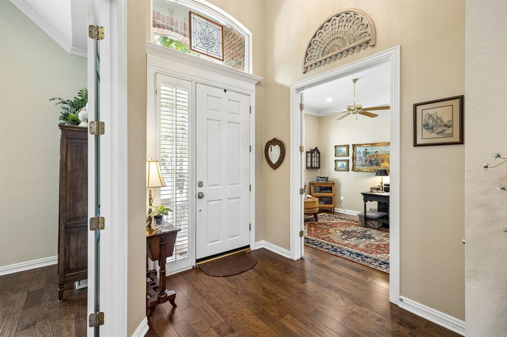 Royal Lane Village - Residential