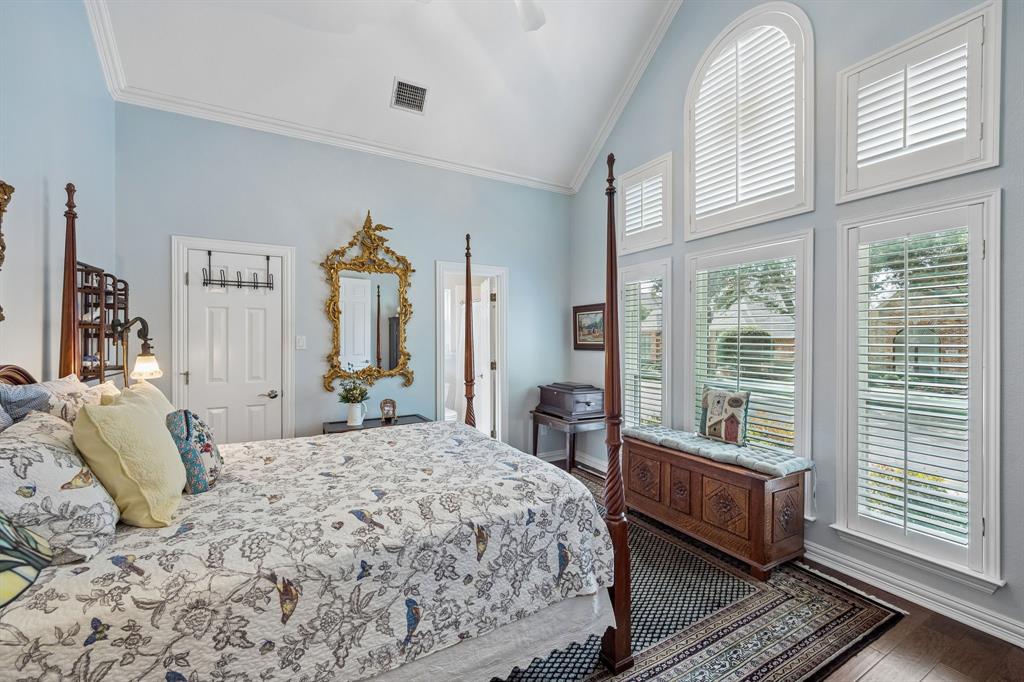 Royal Lane Village - Residential