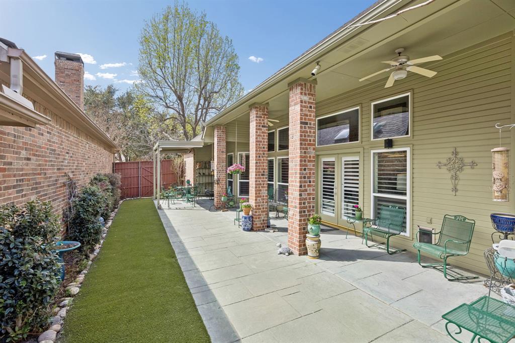 Royal Lane Village - Residential