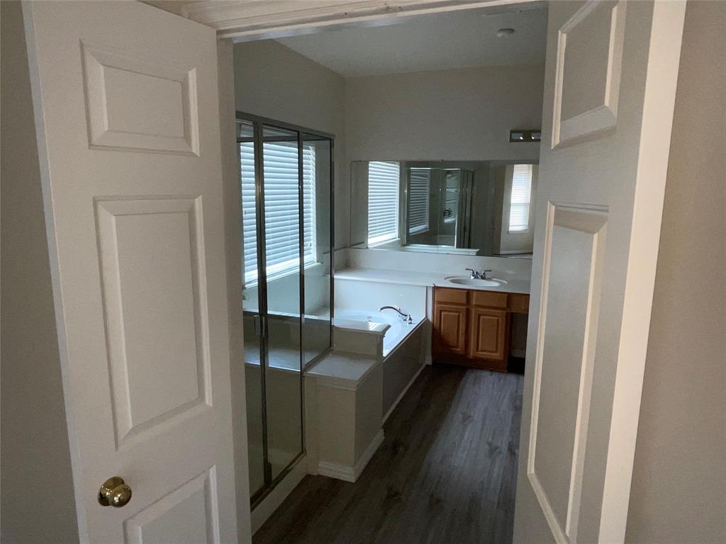 Lost Creek Ranch Ph 2a - Residential Lease