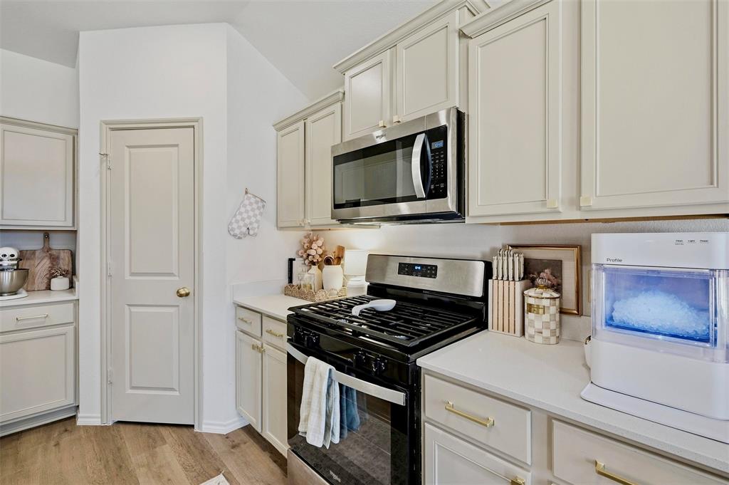 Three Oaks Section 2 - Residential