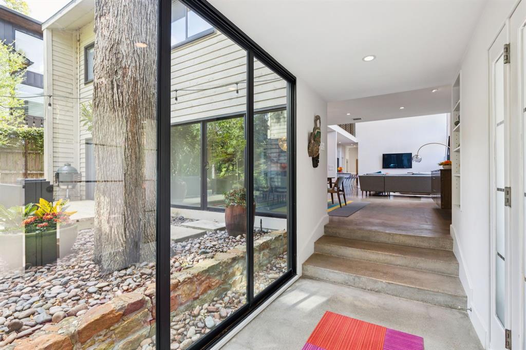 White Rock Hlnds - Residential