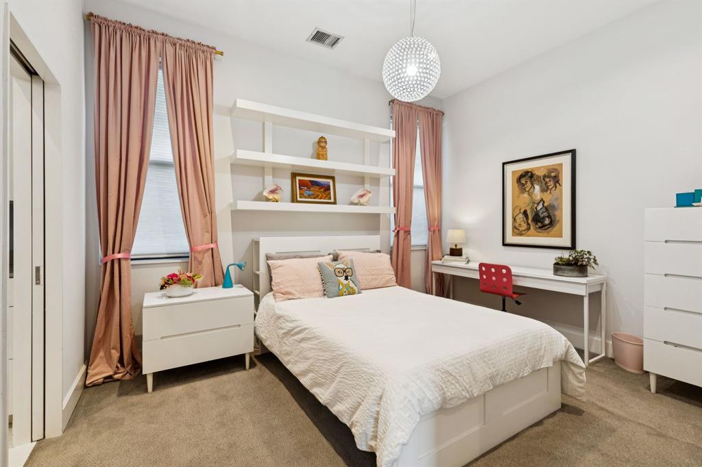 White Rock Hlnds - Residential