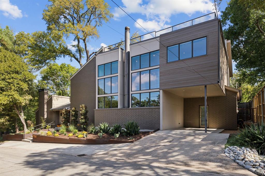 7904 Deer Trail Drive