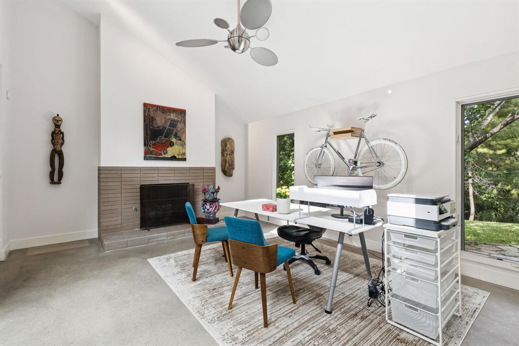 White Rock Hlnds - Residential