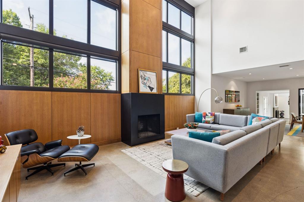 White Rock Hlnds - Residential