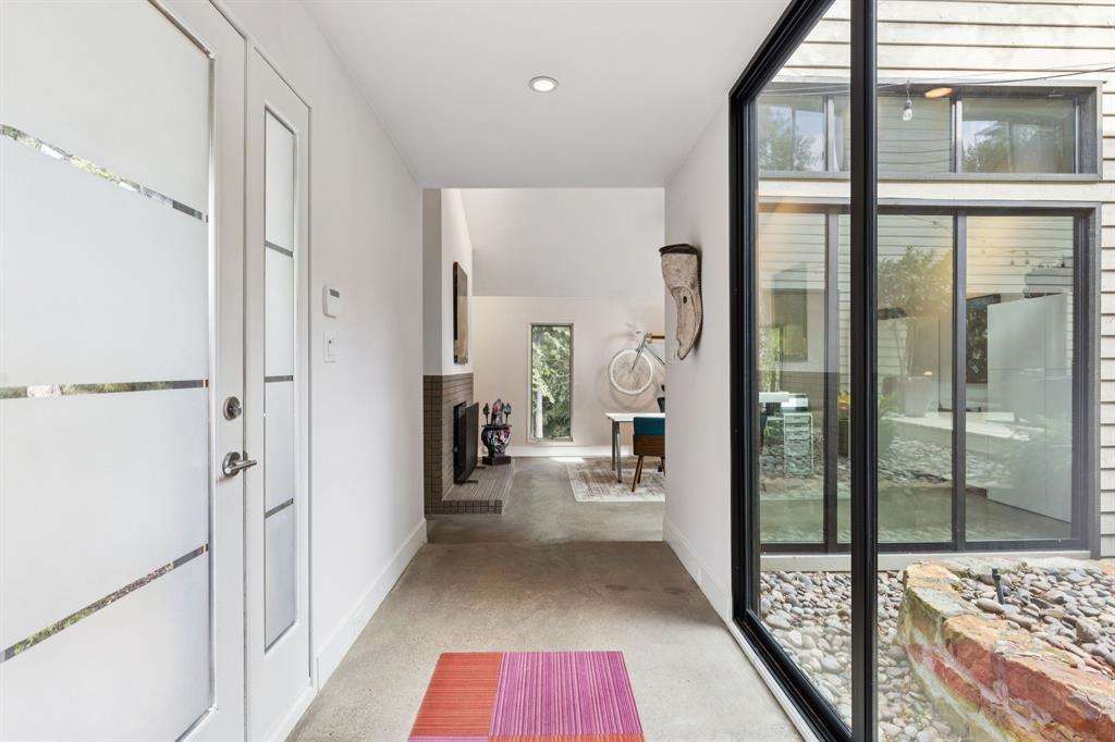 7904 Deer Trail Drive