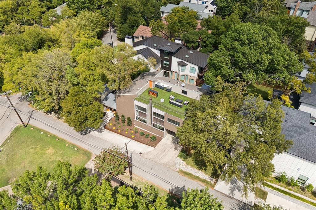 White Rock Hlnds - Residential