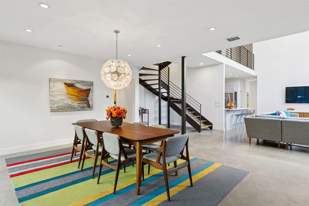 White Rock Hlnds - Residential