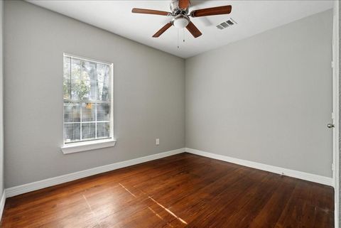 Tiny photo for 3001 Louise Street, Fort Worth, TX 76112 (MLS # 21102501)