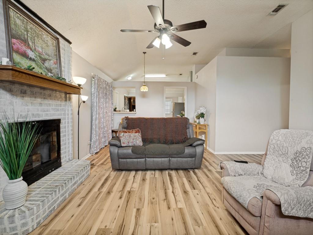 3605 Royal Valley Road
