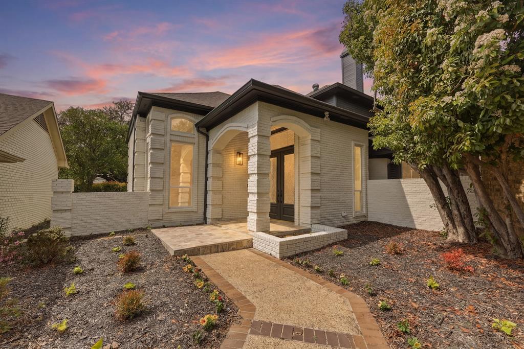 7 Royal Terrace Court