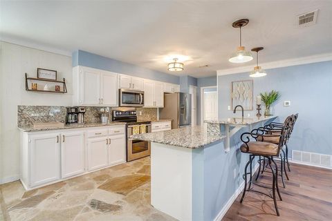 Tiny photo for 520 Deer Trail, Gordon, TX 76453 (MLS # 21134470)