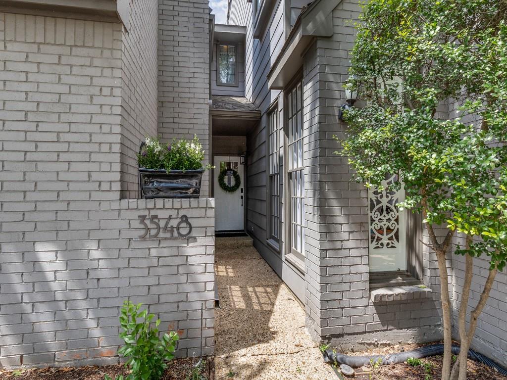3548 Granada Avenue