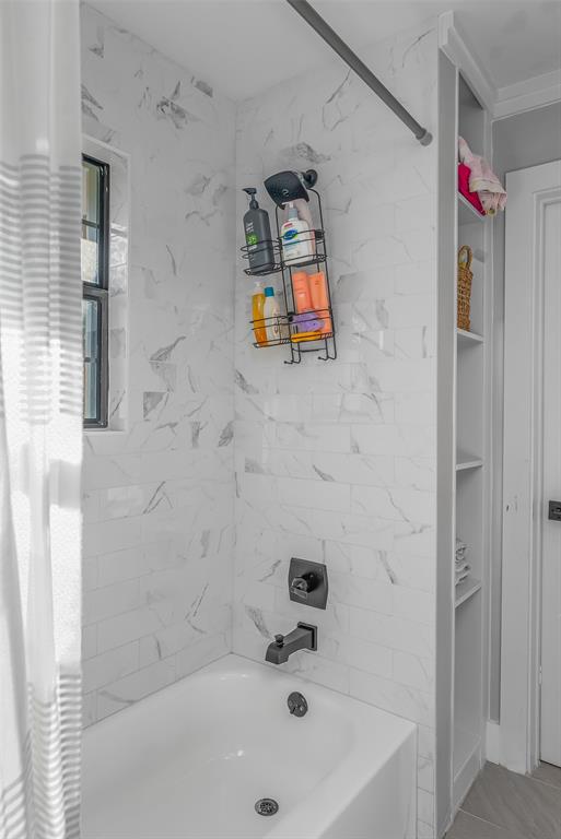 Chrislo - Residential