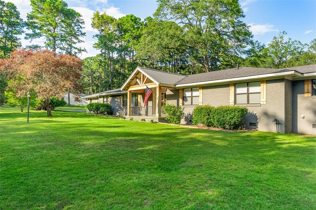 185 Chrislo Drive