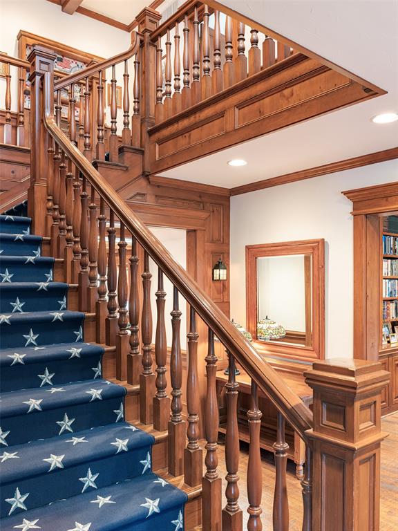 UNIVERSITY HEIGHTS - Residential