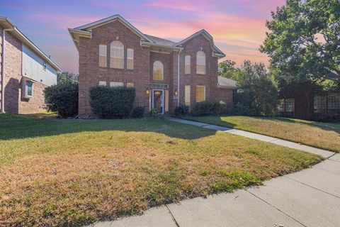 2514 Fallview Lane Carrollton TX 75007