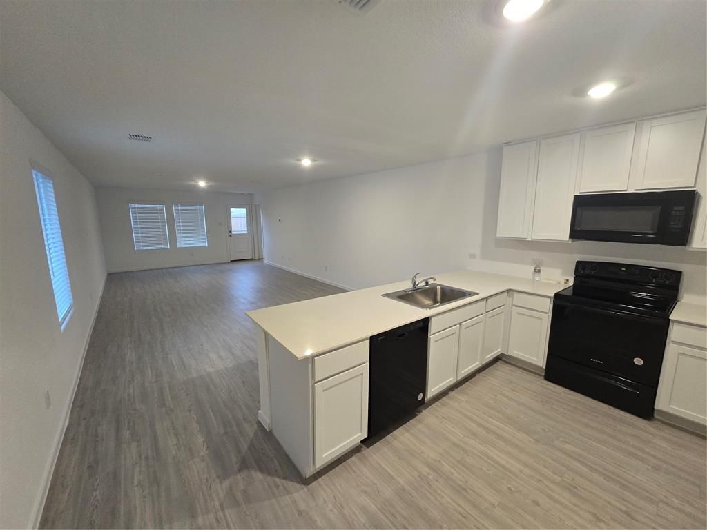 Photo of 316 Thresher Lane, Princeton, TX 75407 (MLS # 21133471)