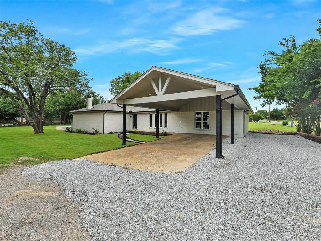 16 Ila Drive
