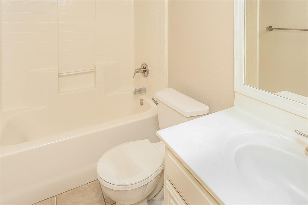 Lonesome Dove Estates - Residential Lease