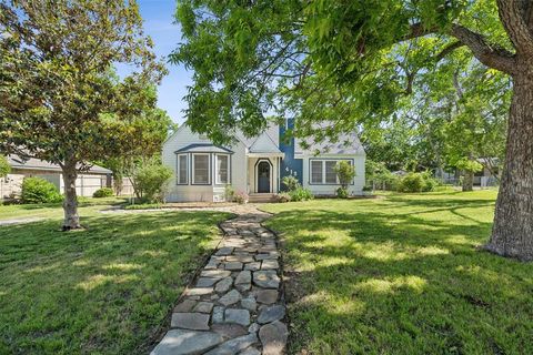 A home in Weatherford