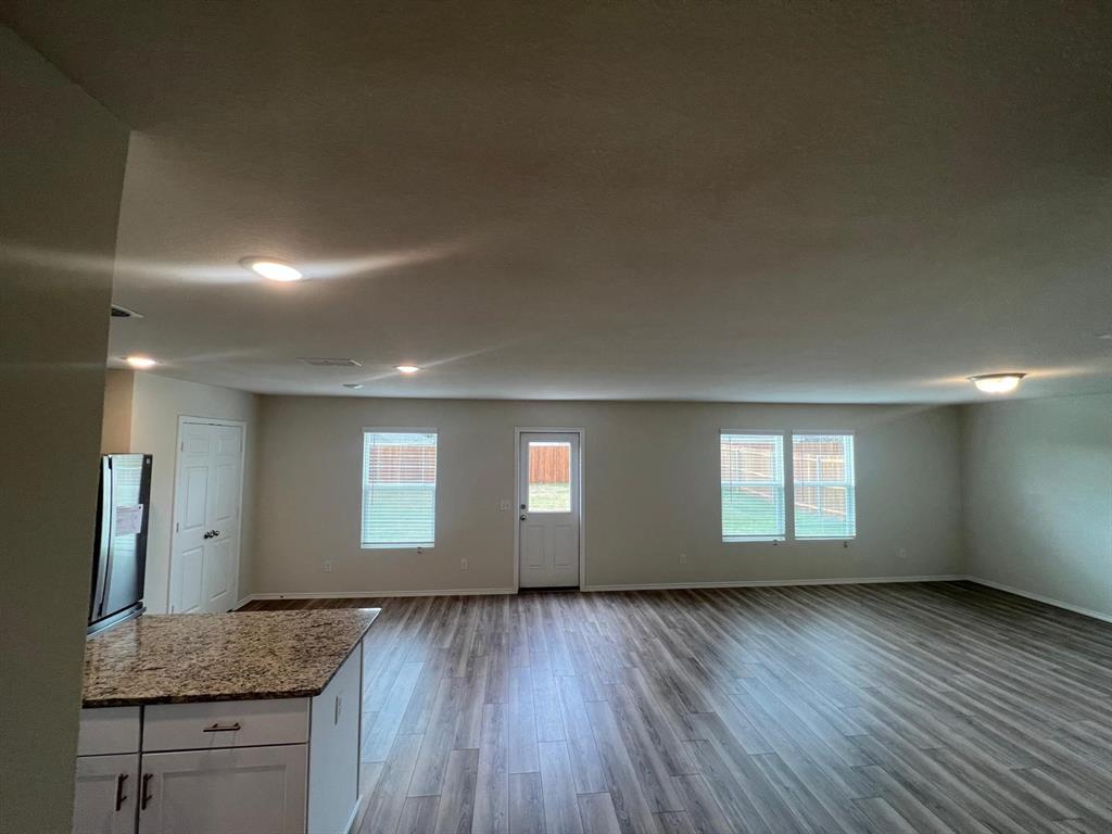 Elizabeth Crk Alpha Ranch - Residential