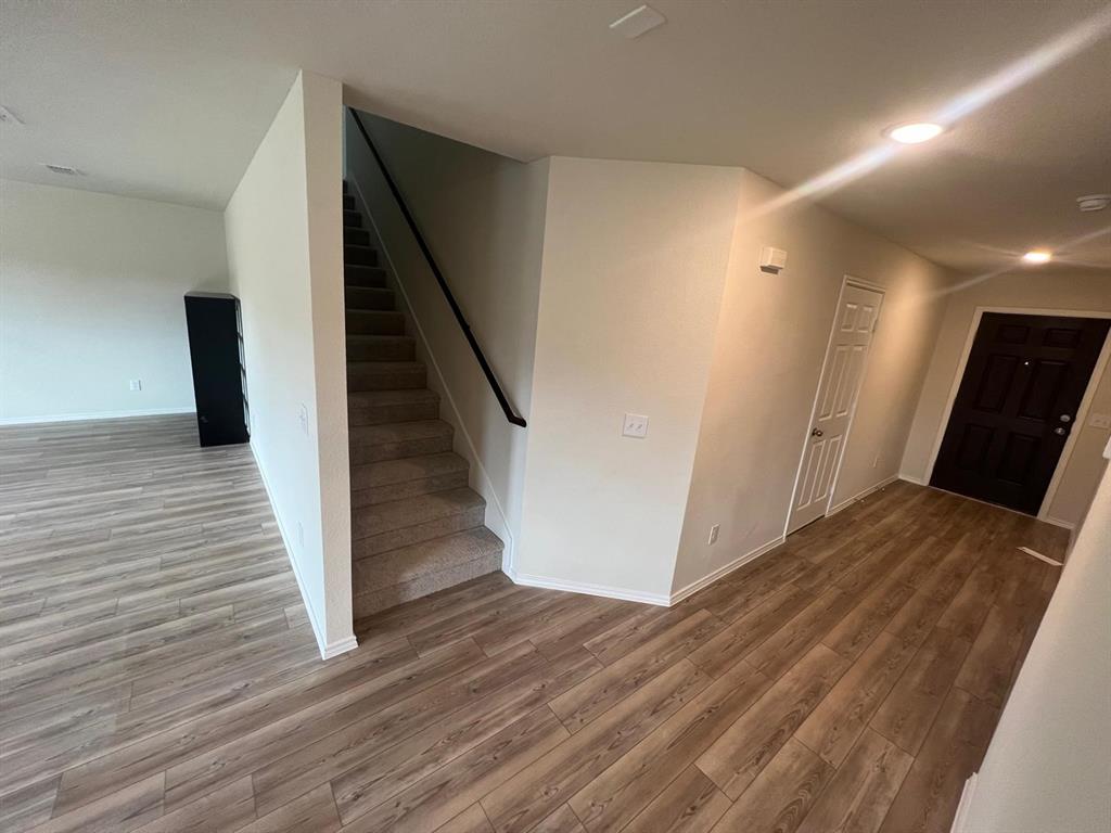 Elizabeth Crk Alpha Ranch - Residential