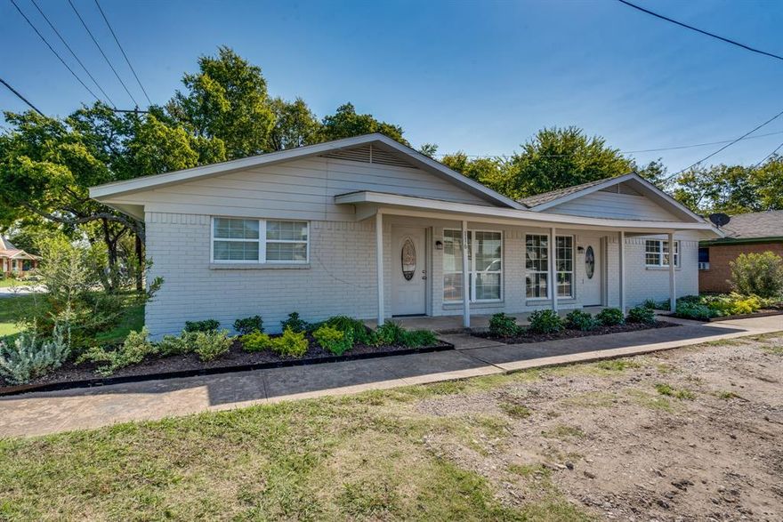 Discover the perfect blend of comfort and convenience in this charming 2-bedroom, 1-bath duplex, located across from Founders Row. Enjoy the vibrant energy of downtown living, with shops, restaurants, parks, and offices all just a short stroll away.  ALL UTILITIES AND LAWN MAINTENANCE ARE PAID BY LANDLORD.