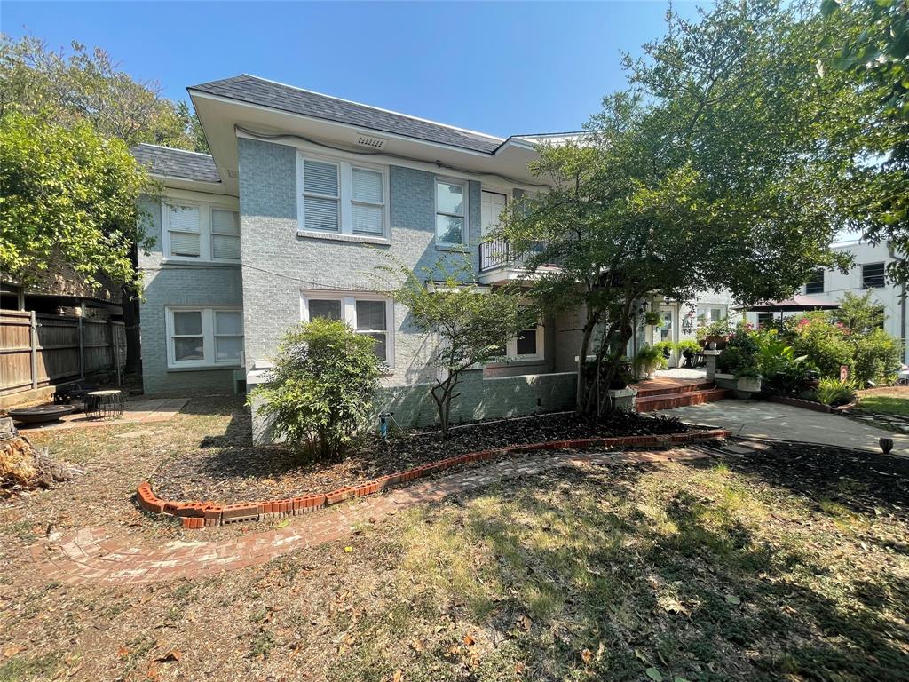 Chamberlain Arlington Heights 1st - Residential Lease