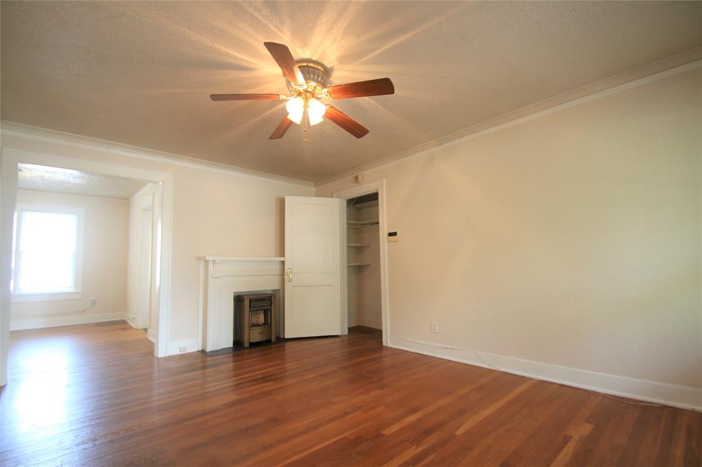 Chamberlain Arlington Heights 1st - Residential Lease