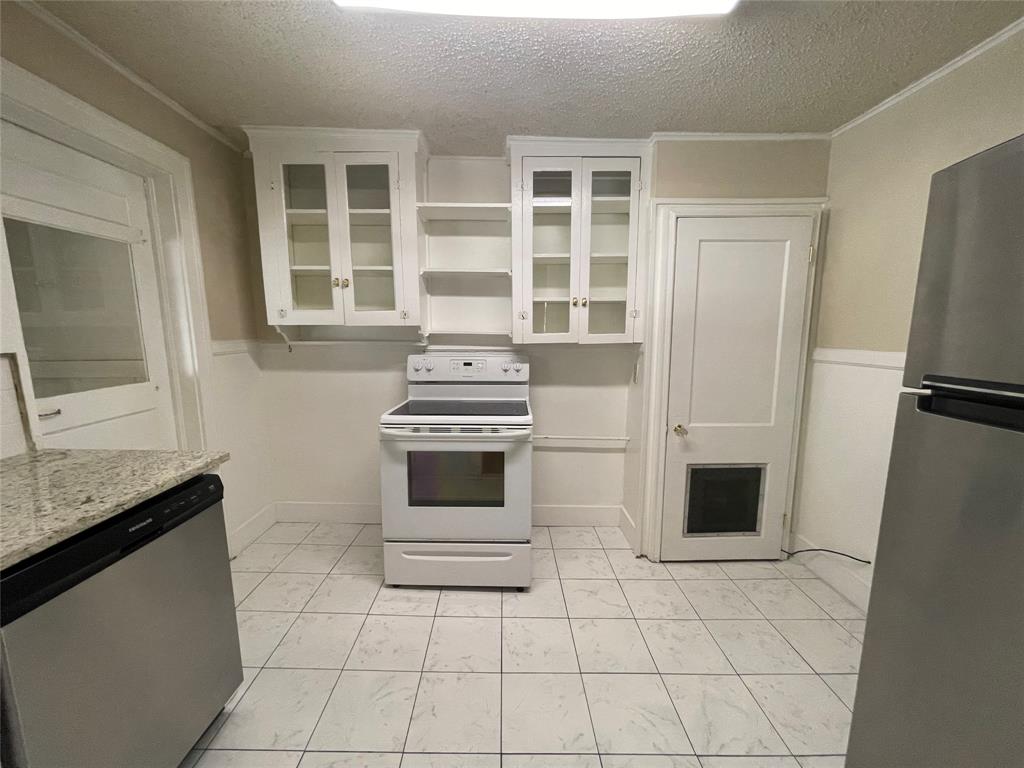 Chamberlain Arlington Heights 1st - Residential Lease