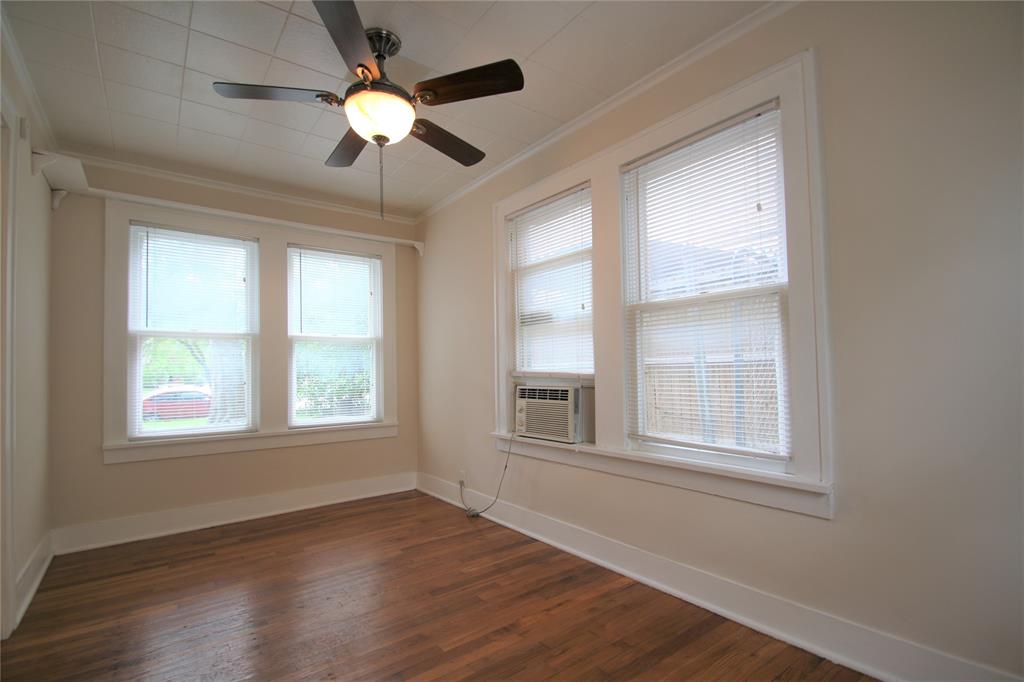 Chamberlain Arlington Heights 1st - Residential Lease