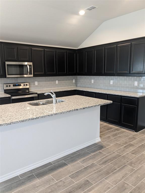 Rainbow Ridge Add - Residential Lease