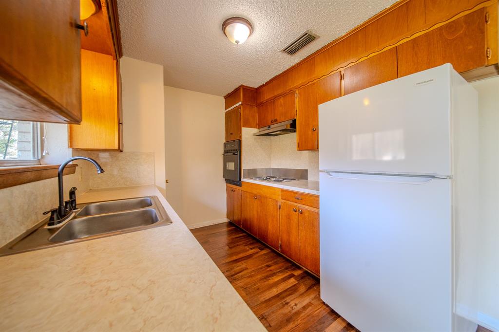 Bivins 1st - Residential Lease